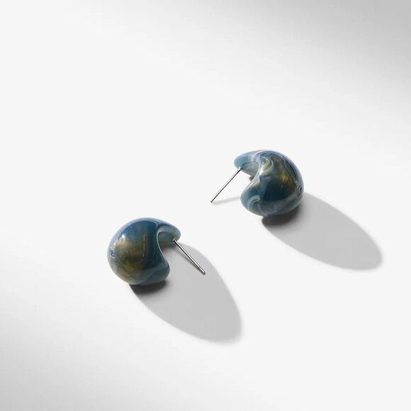 MM Lafleur Reese Earrings in Oceana - Picture 1 of 4